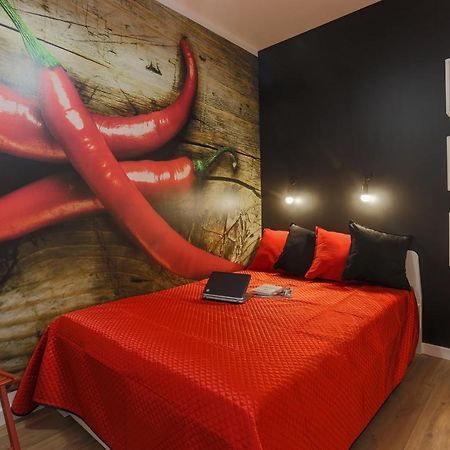 Chilli Pepper Apartment Oldtown Гданьск Экстерьер фото